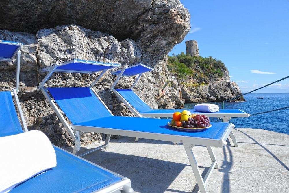 Hotel Torre Saracena Praiano Exterior photo