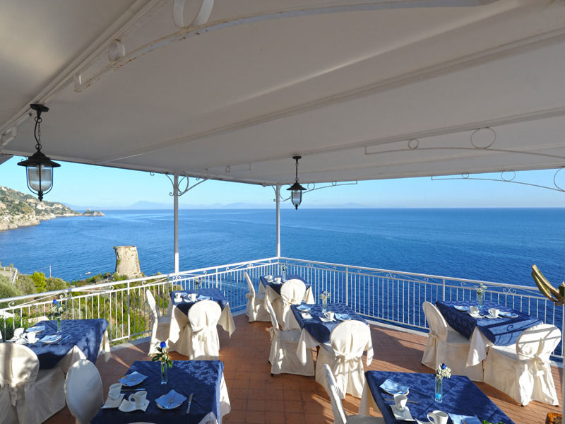 Hotel Torre Saracena Praiano Restaurant photo