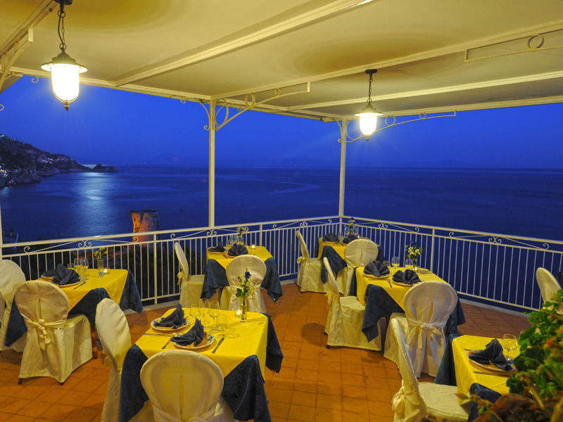 Hotel Torre Saracena Praiano Exterior photo